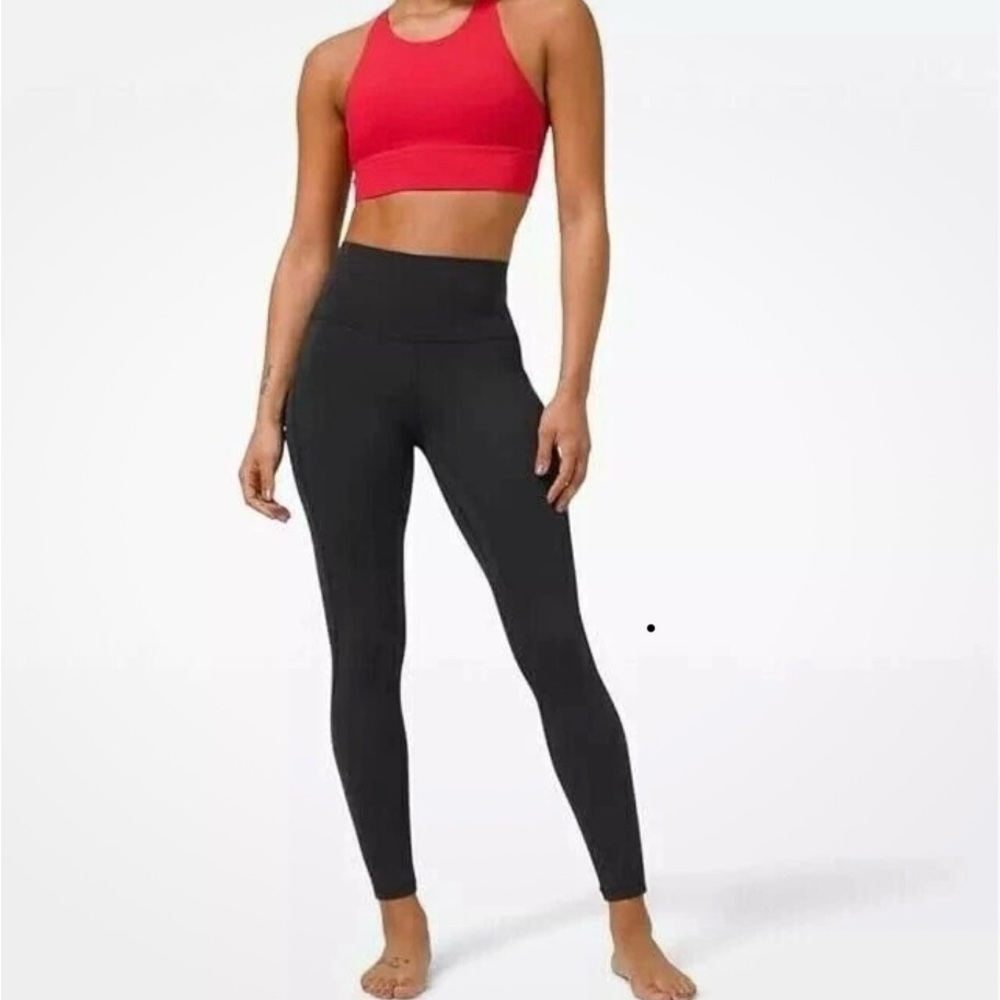 NEW lululemon Align™ High-Rise
Pant 25" Black size 6